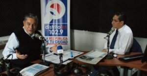 18-CNE entrevista radio distrito