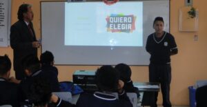 "Quiero elegir" promueve voto de adolescentes en Manabí