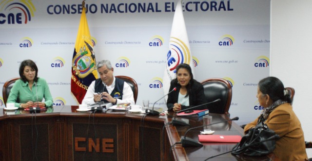 Pleno del CNE resolvió empate técnico respetando paridad de género