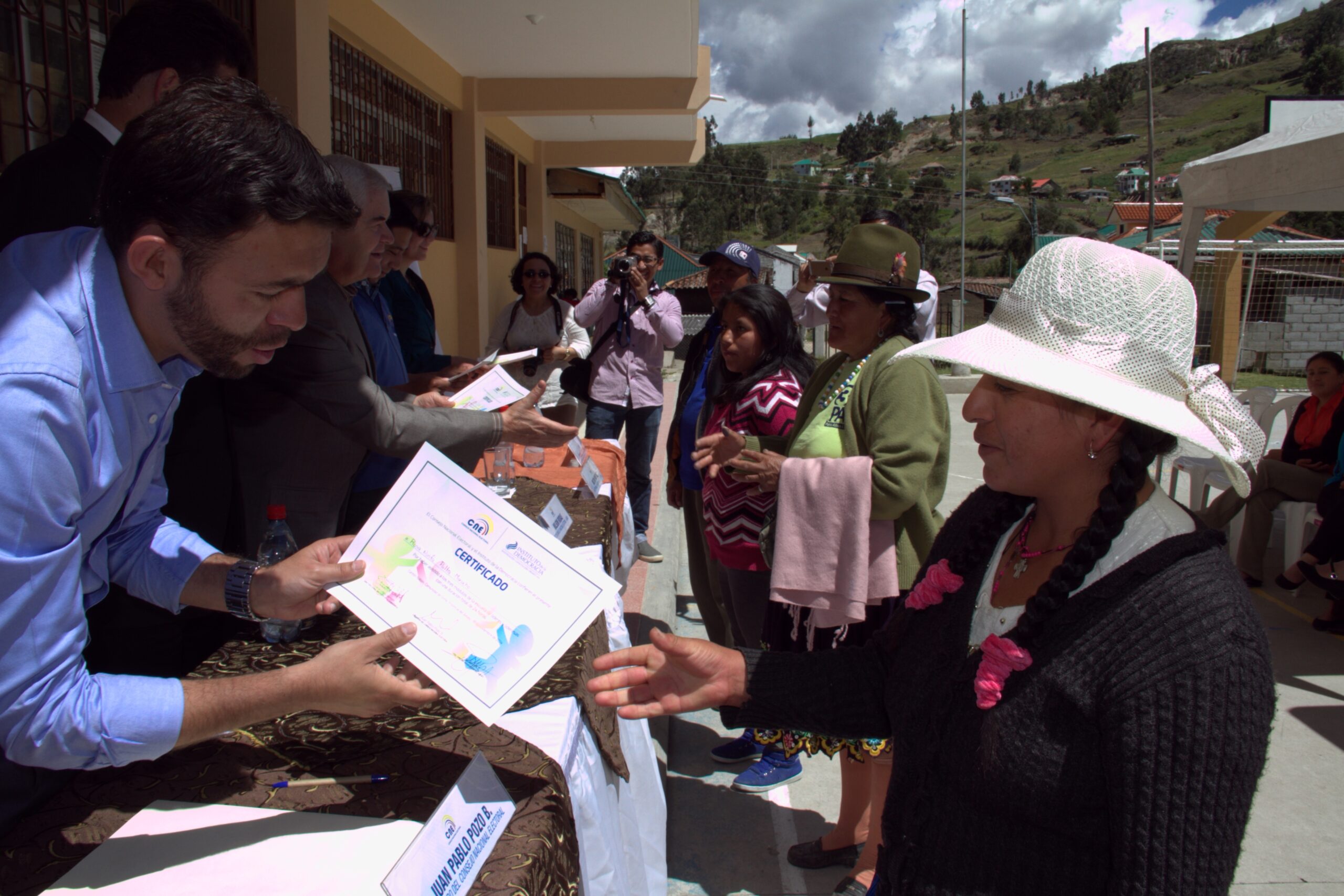 141120 cne azuay