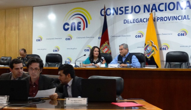 141217 cne colegios