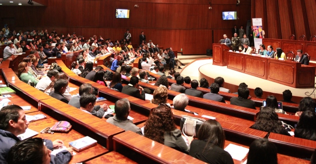 150427 cne asamblea