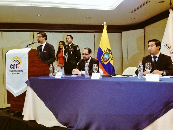 151116 cne institutodelademocracia