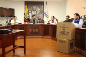 170304 cne urna
