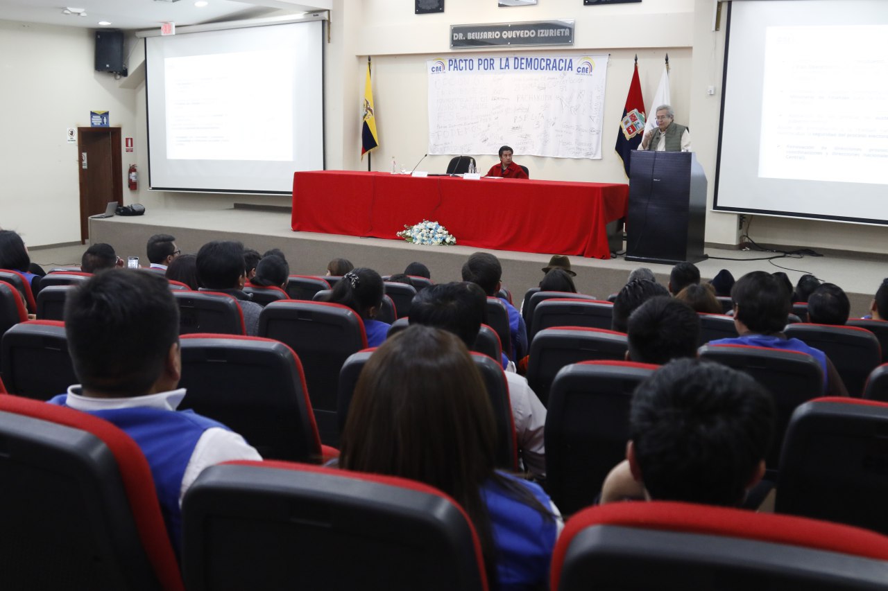 181111 cne presidente
