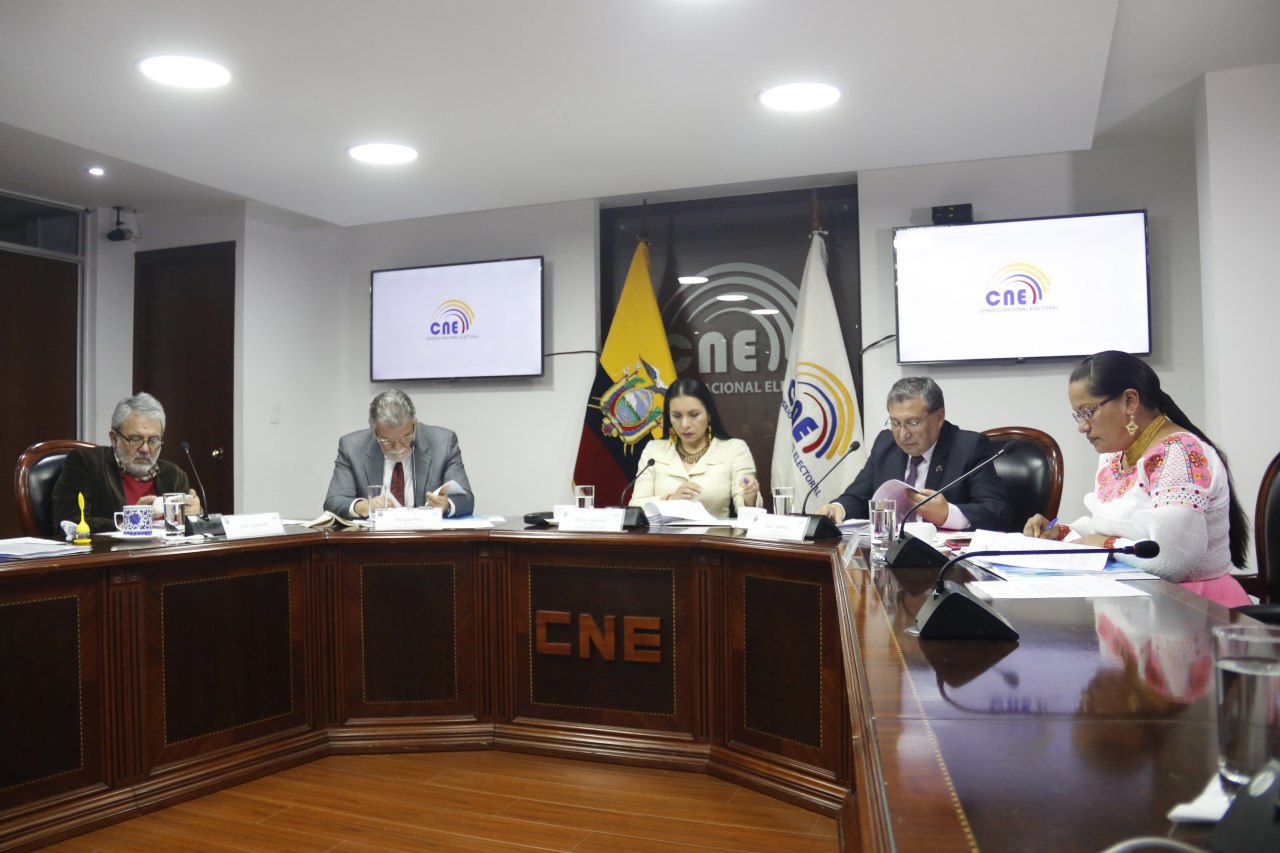 101226 cne pleno