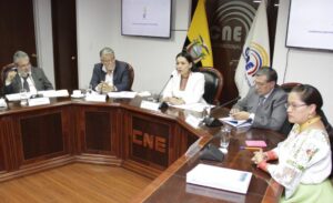 100106 cne azuay