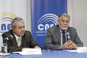 Vicepresidente y consejero del CNE socializan informe que analiza cuentas de campaña del movimiento AP