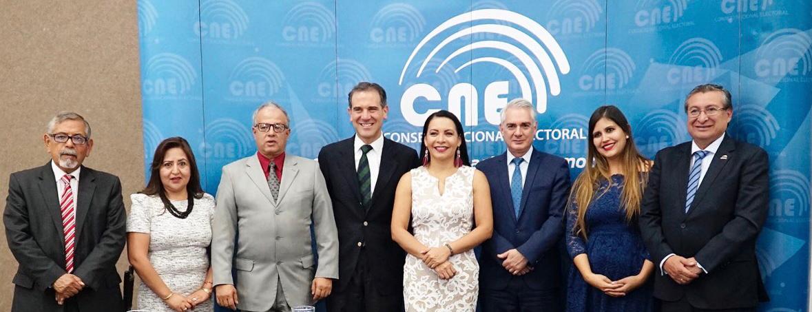 14-02 Firma de convenio 2
