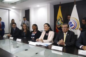 26-02 RUEDA DE PRENSA UNIORE - CNE