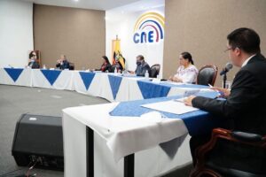 Nota pleno lunes 5