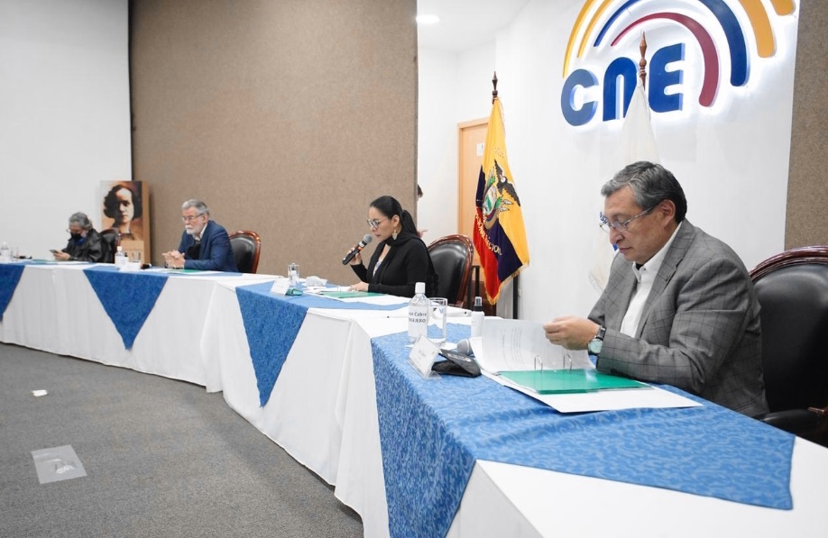 PLENO SABADO 10